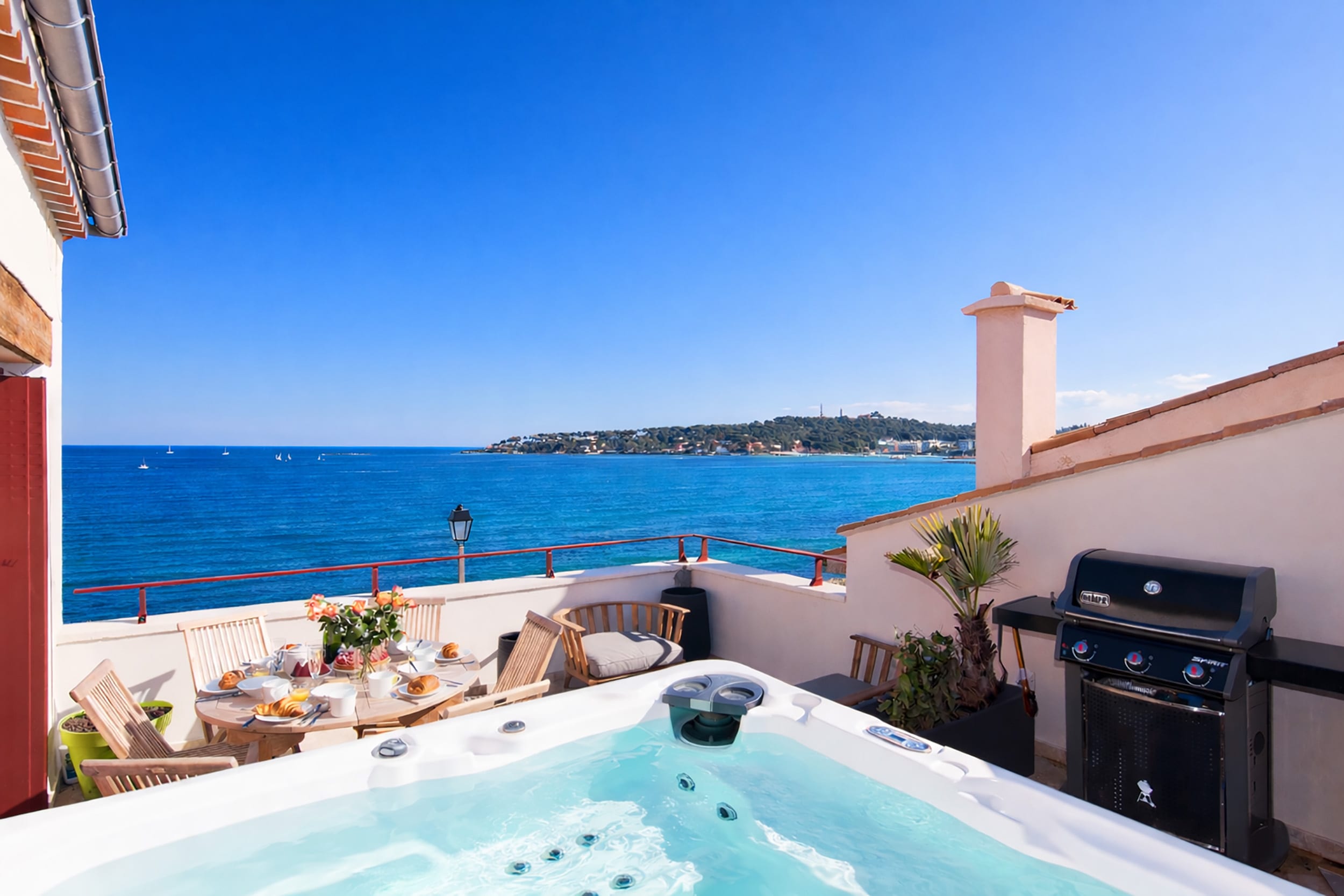 Maison Baieta — Vieil Antibes · Sea view
